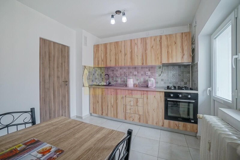 Vanzare apartament cu 3 camere in zona Unirii-Fântâni