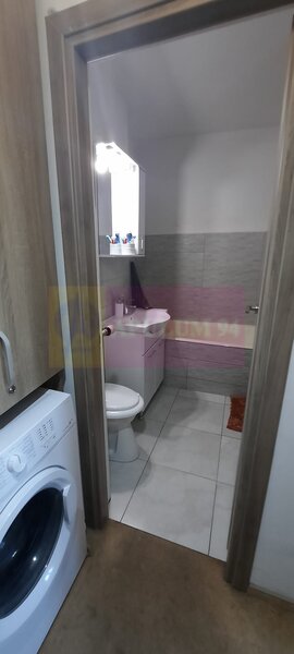 Vanzare apartament cu 3 camere in zona Unirii-Fântâni